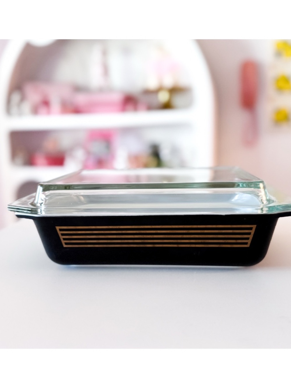 Pyrex 575 Musical Staff Space Saver Casserole w/ Lid, Black Gold, Vintage 1958
